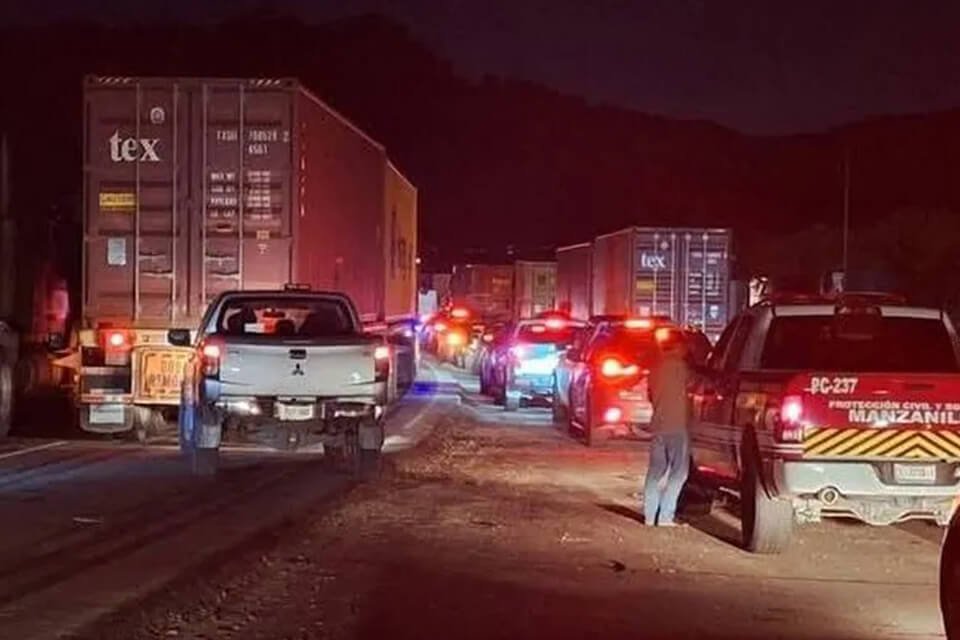 la crisis del puerto de manzanillo no ha terminado 2